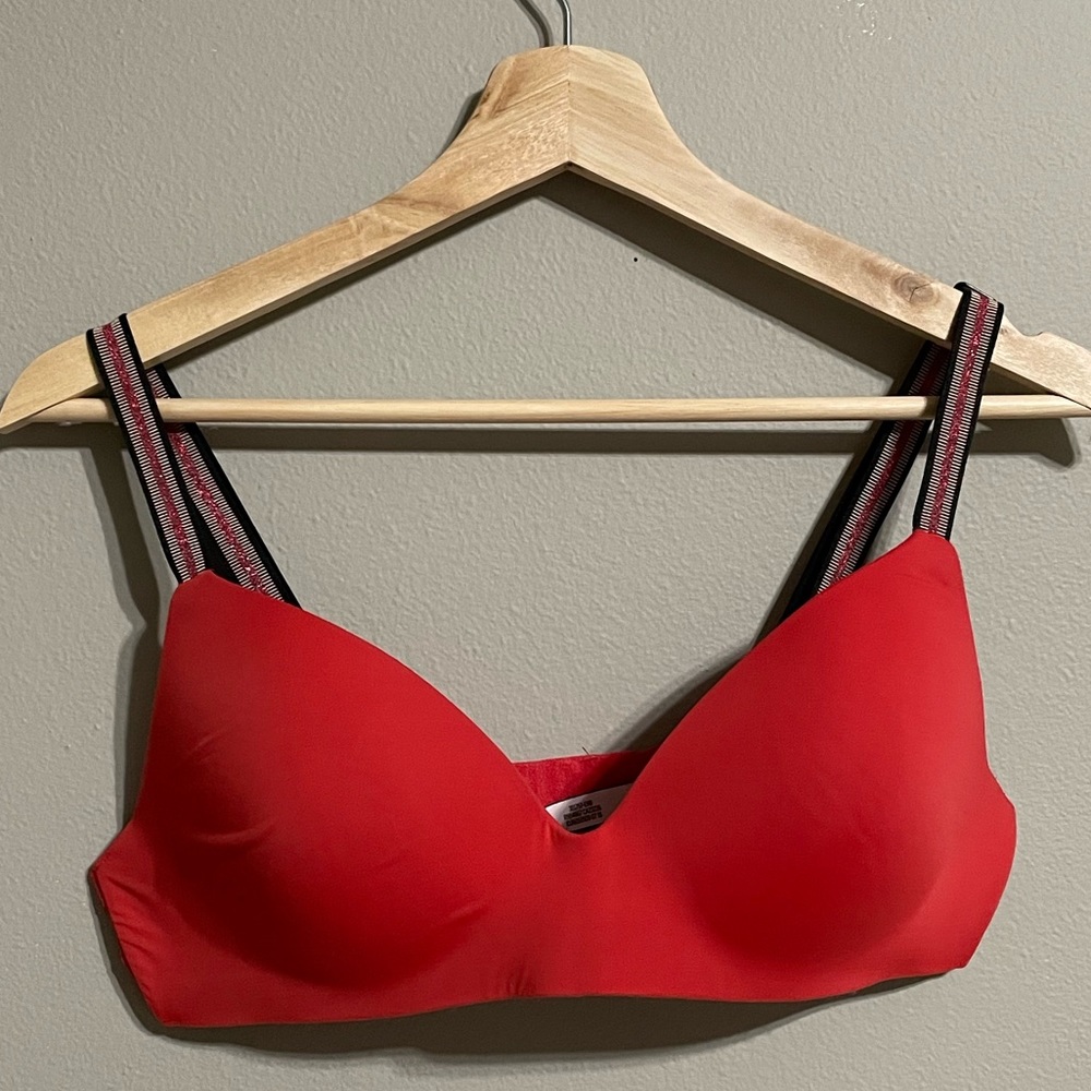 VS Wireless Bra